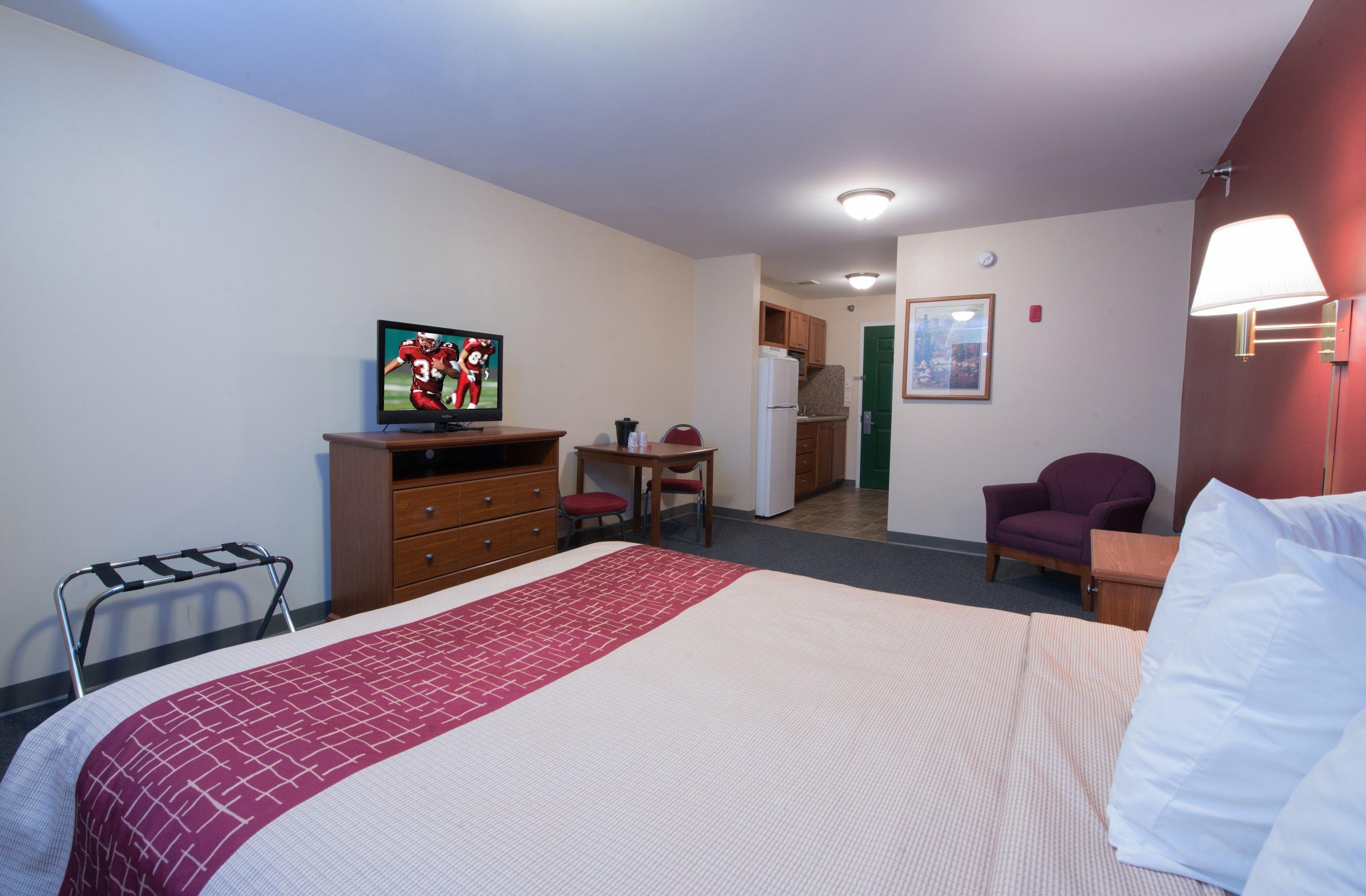 Red Roof Inn & Suites Dickinson Extérieur photo